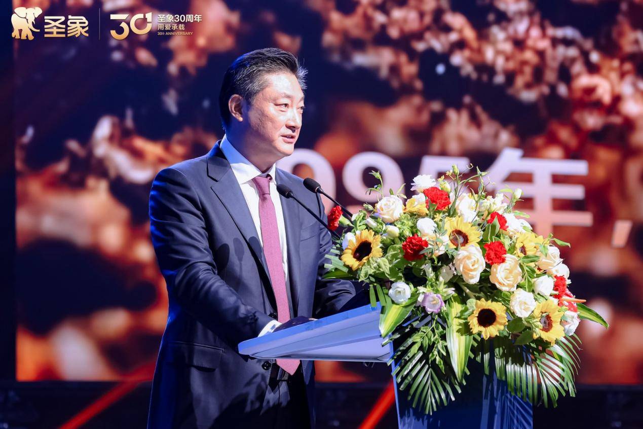 亿美好 书写家居行业 “长期主义” 答卷麻将胡了试玩圣象30周年从1亿用户到14(图4)