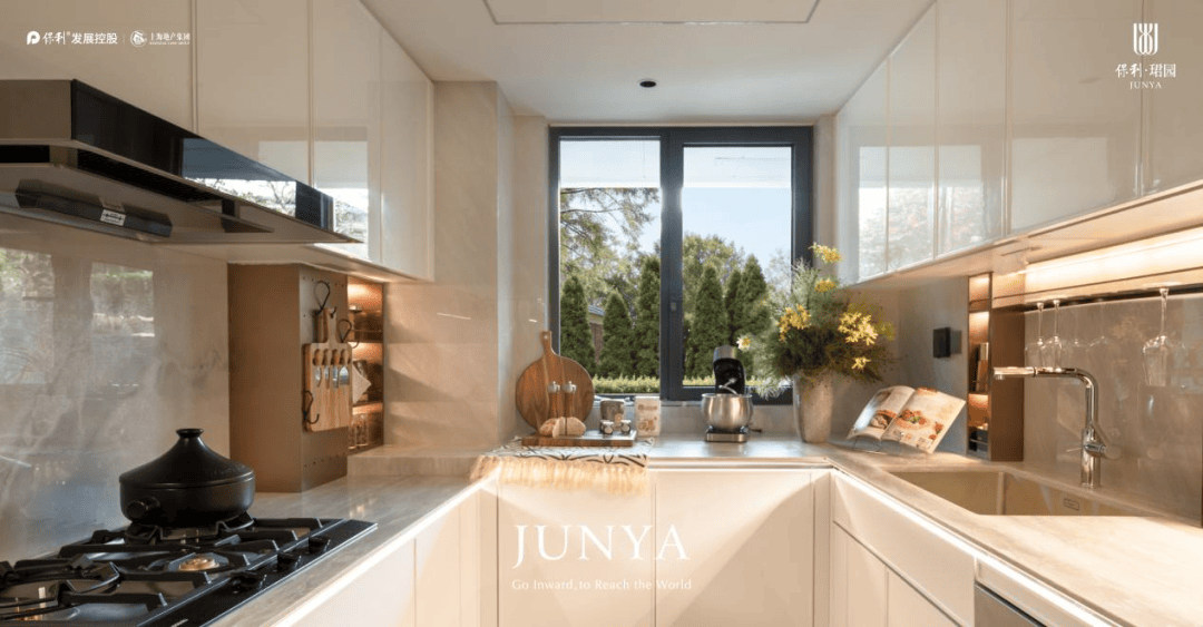 新江湾11容积率滨水墅邸启幕麻将胡了双日到访超400组!(图3) 新江湾11容积率滨水墅邸启幕麻将胡了双日到访超400组!(图3)